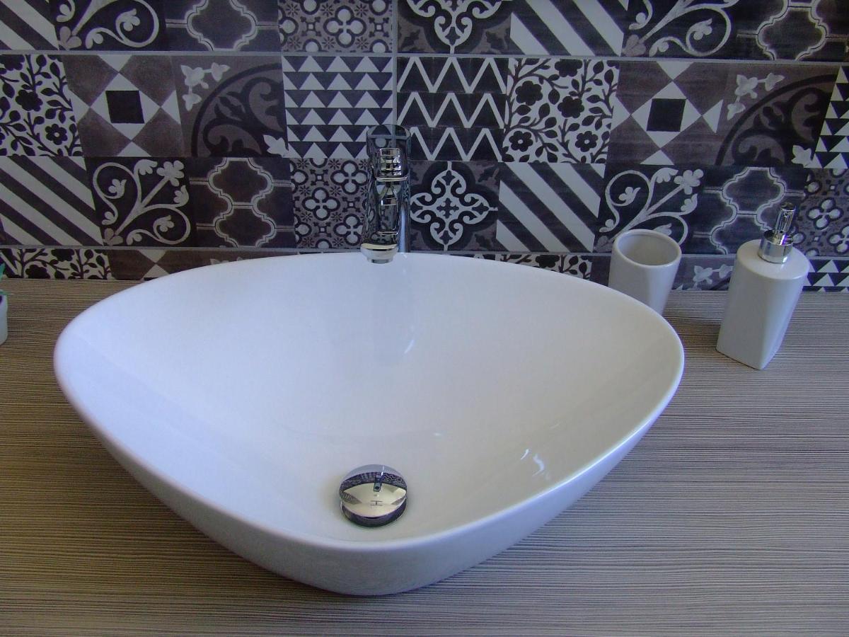 B&B Casa Musumeci Catania Bagian luar foto